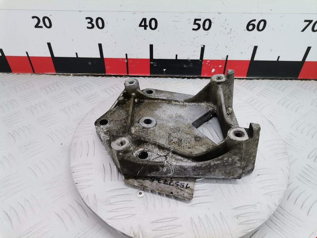 Кронштейн кондиционера CHRYSLER Voyager III GS 1995-2000