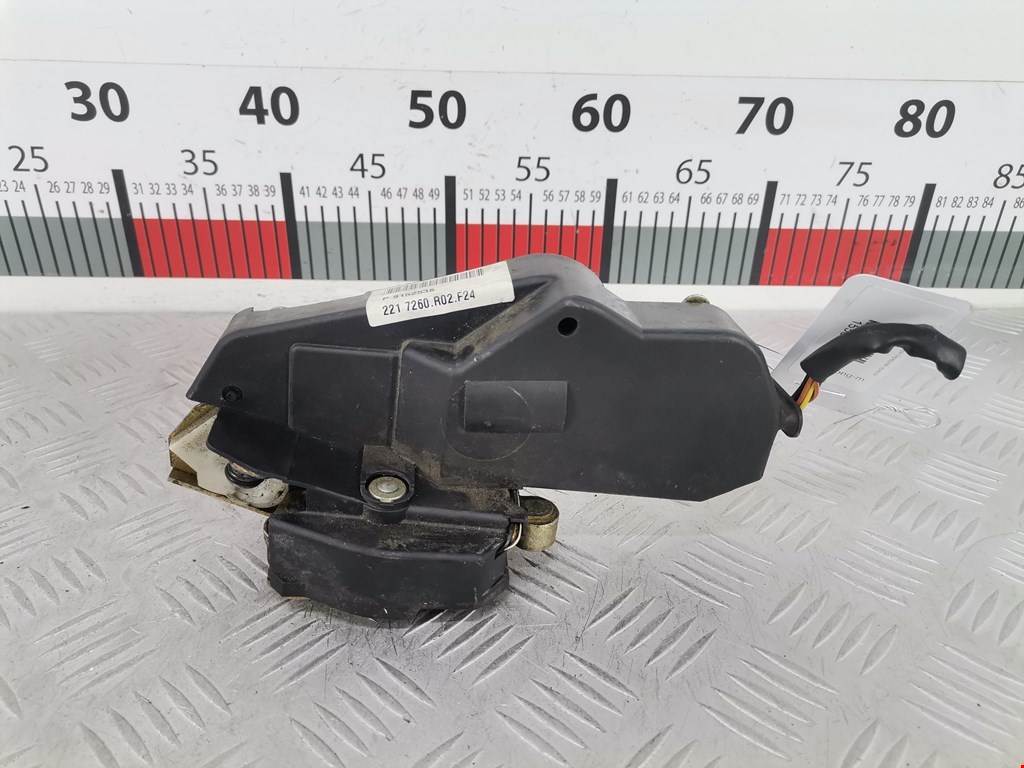 Замок двери передней правой VOLVO 850 R 1991-1997