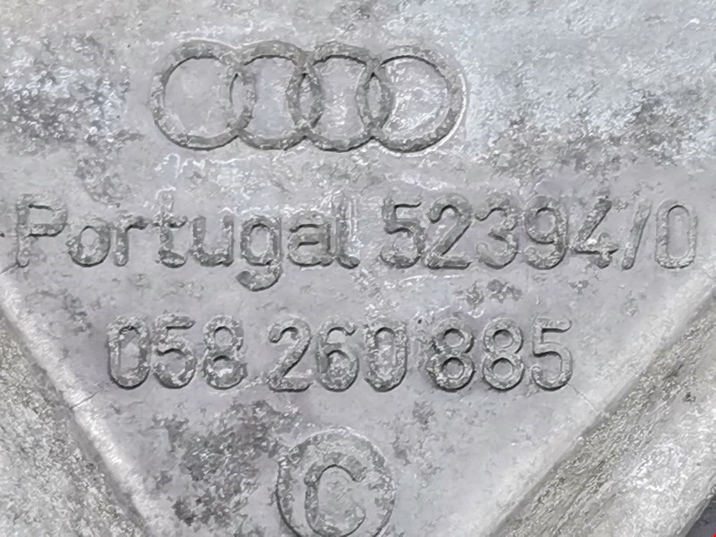 Кронштейн кондиционера AUDI A4 B5 1995-2001