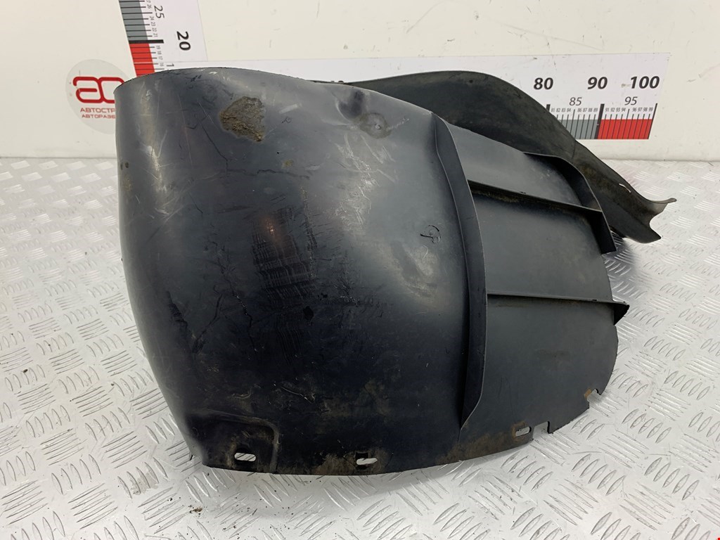 Локер (подкрылок) передний правый VOLKSWAGEN Golf IV 1997-2003