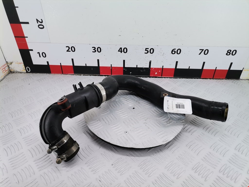 Патрубок интеркулера NISSAN Almera N16 2000-2006