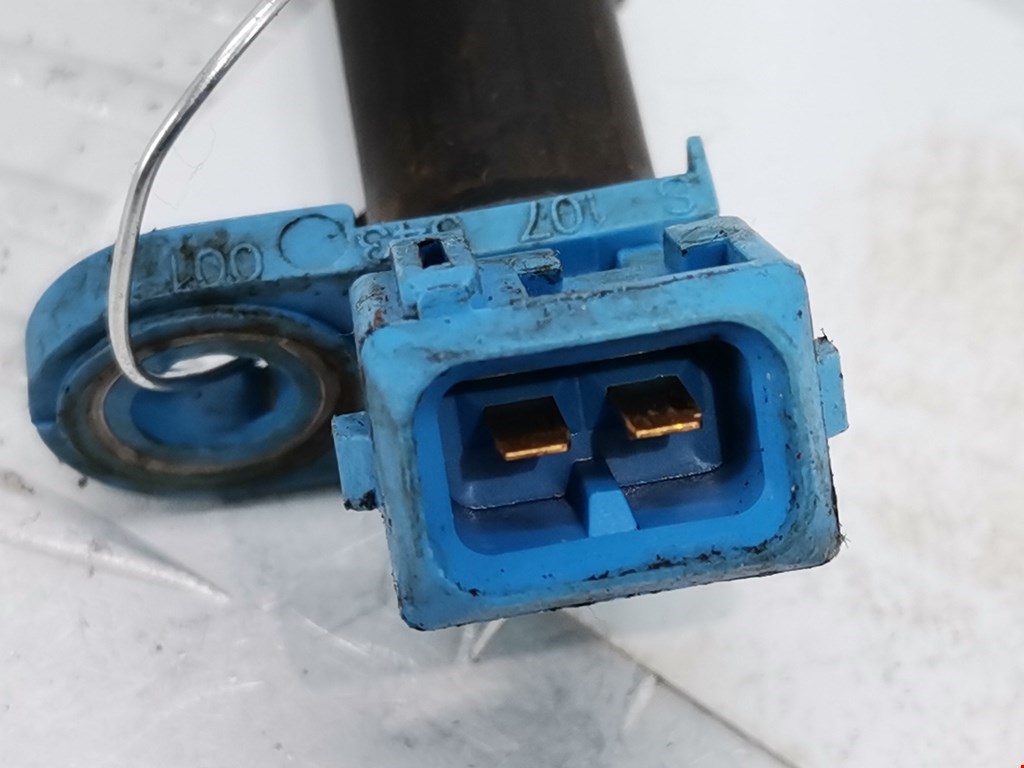 Датчик положения коленвала FORD Fiesta 2001-2008