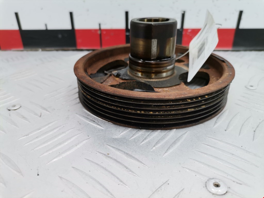 Шестерня коленвала (шкив) FORD Fiesta 2001-2008