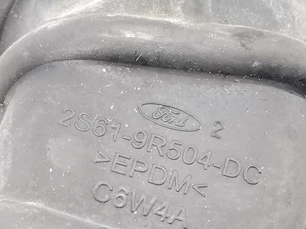 Патрубок воздушного фильтра FORD Fiesta 2001-2008