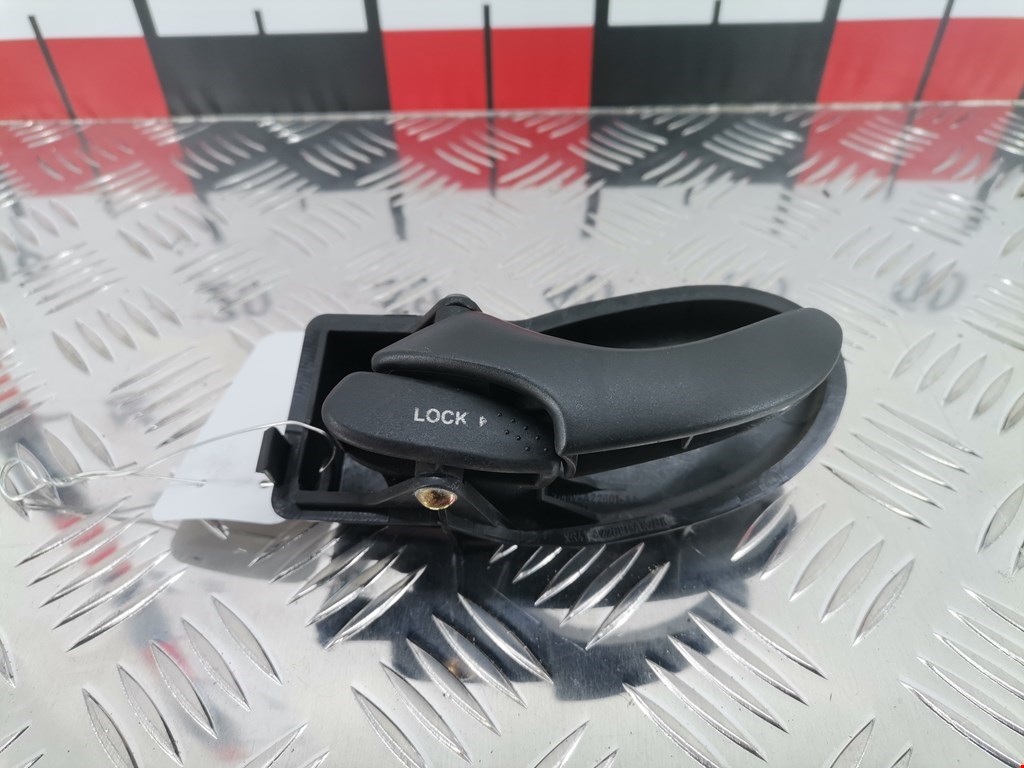 Ручка дверная задняя внутренняя левая FORD Focus I 1998-2005