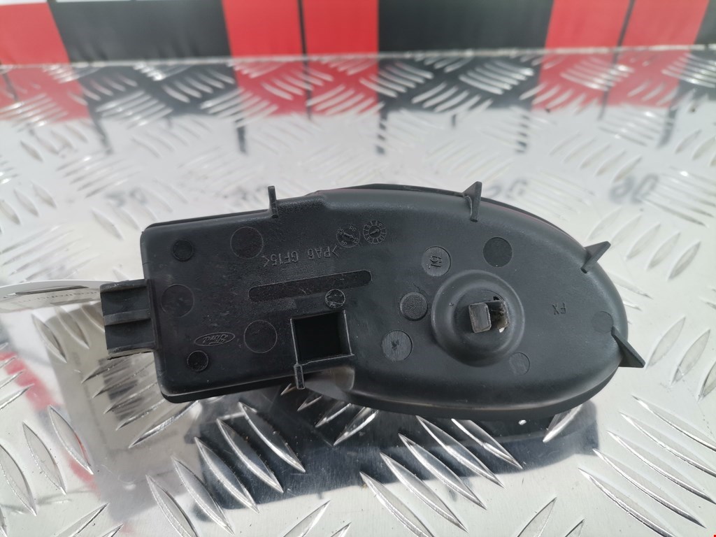 Ручка дверная задняя внутренняя левая FORD Focus I 1998-2005