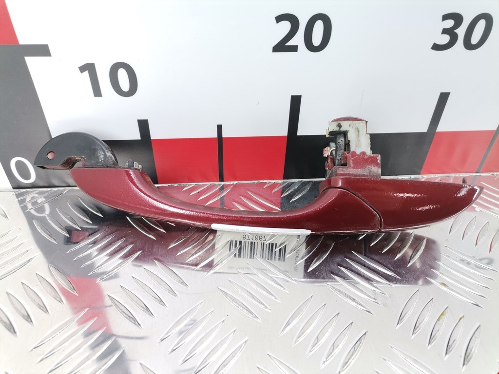 Ручка двери задней наружная правая DODGE Magnum 2003-2008