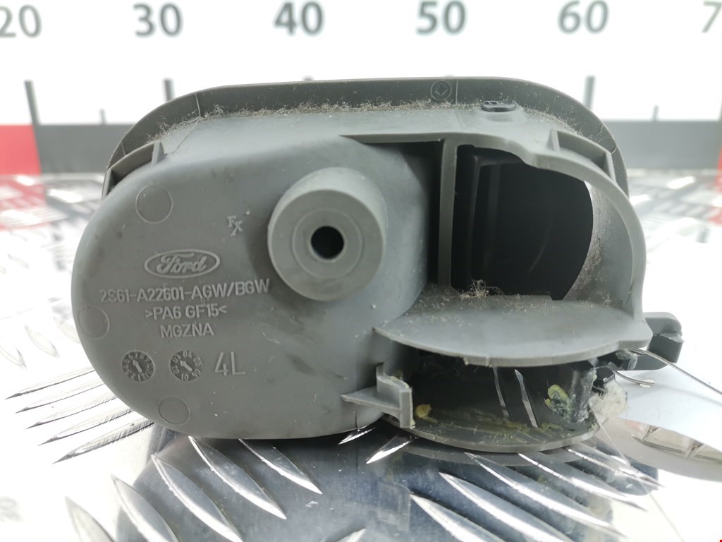 Ручка дверная передняя внутренняя левая FORD Fiesta 2001-2008