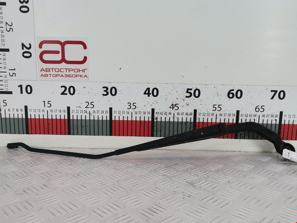 Поводок дворников передний левый/ правый NISSAN Almera N16 2000-2006