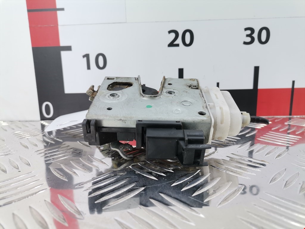 Замок двери передней правой AUDI A3 8L 1996-2003