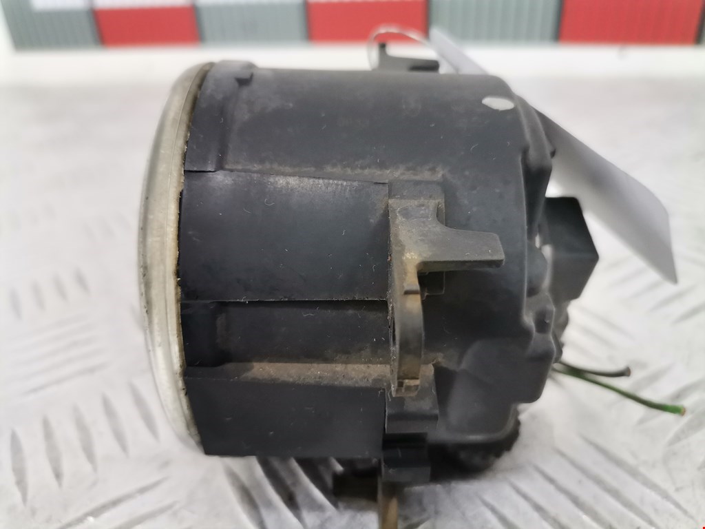 Фара противотуманная правая (ПТФ) FORD Fusion 2002-2012