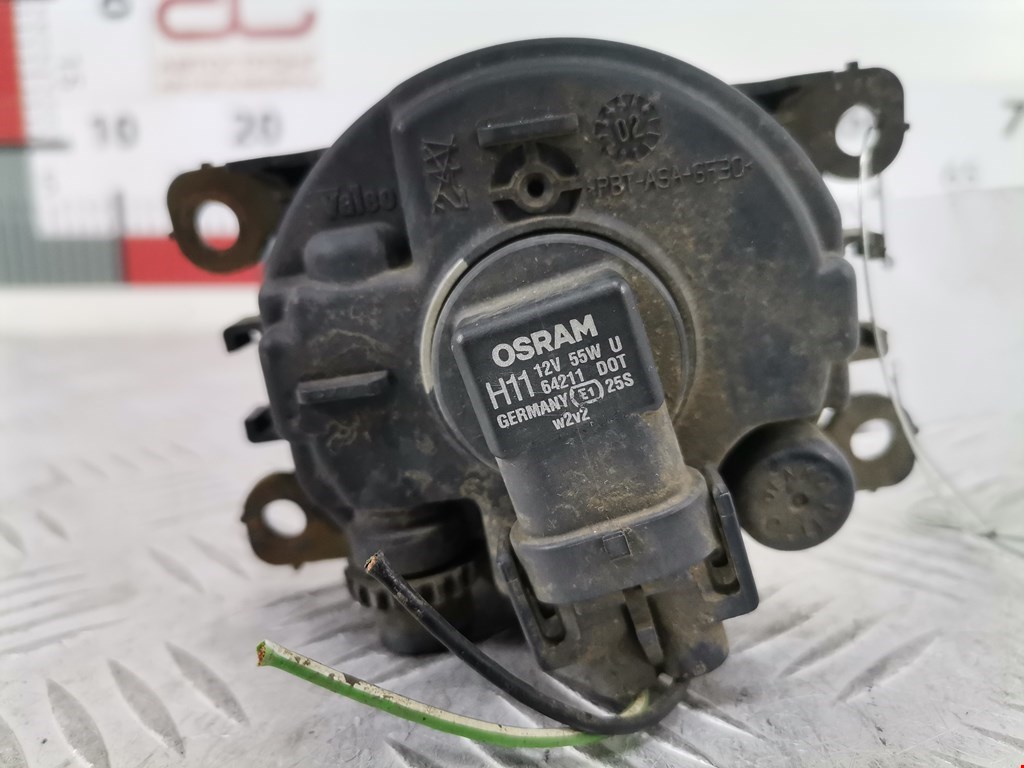 Фара противотуманная правая (ПТФ) FORD Fusion 2002-2012