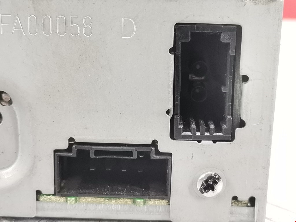 Ченджер компакт дисков AUDI A6 C5 1997-2004