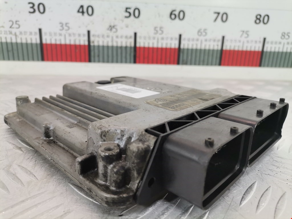 Блок управления двигателя (ЭБУ) VOLKSWAGEN Phaeton 2002-2016