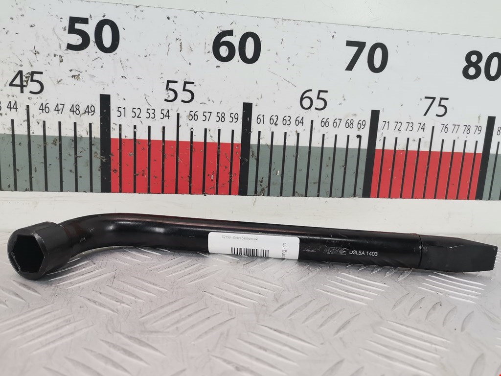 Ключ балонный FORD Fiesta 2001-2008