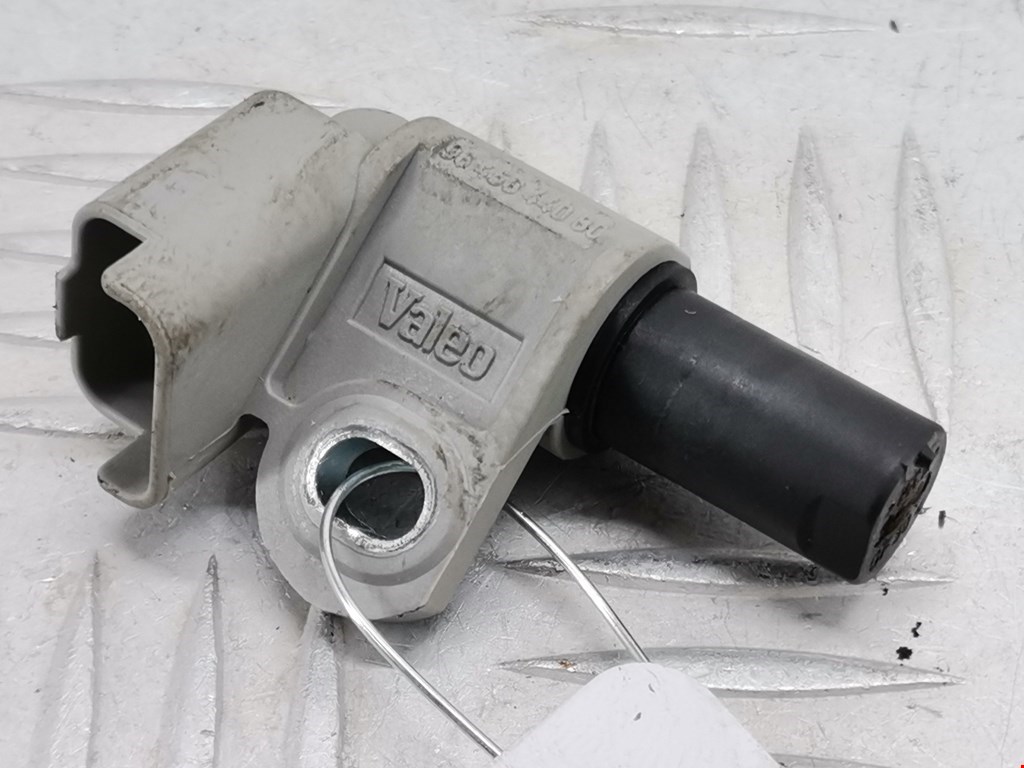 Датчик положения распредвала FORD Focus II 2005-2011