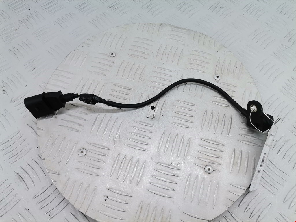 Датчик положения распредвала VOLKSWAGEN Golf V 2003-2009