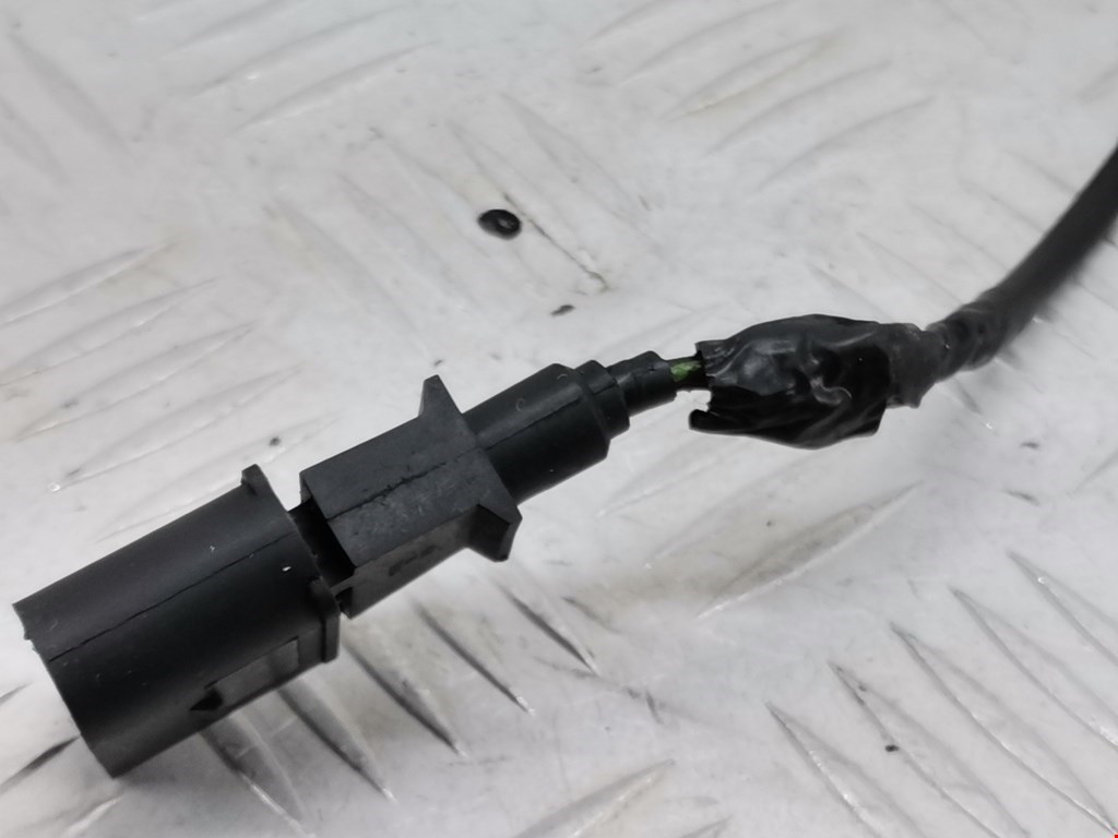 Датчик положения распредвала VOLKSWAGEN Golf V 2003-2009