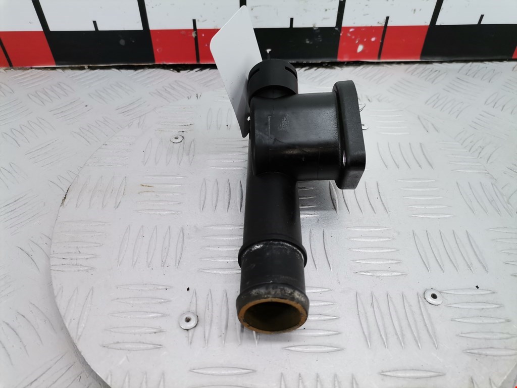 Тройник системы охлаждения VOLKSWAGEN Jetta V 2005-2011