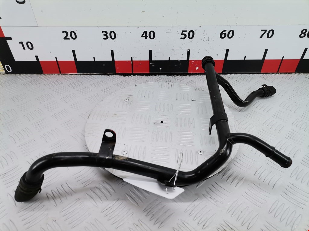 Патрубок VOLKSWAGEN Jetta V 2005-2011