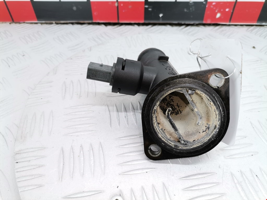 Корпус термостата VOLKSWAGEN Jetta V 2005-2011