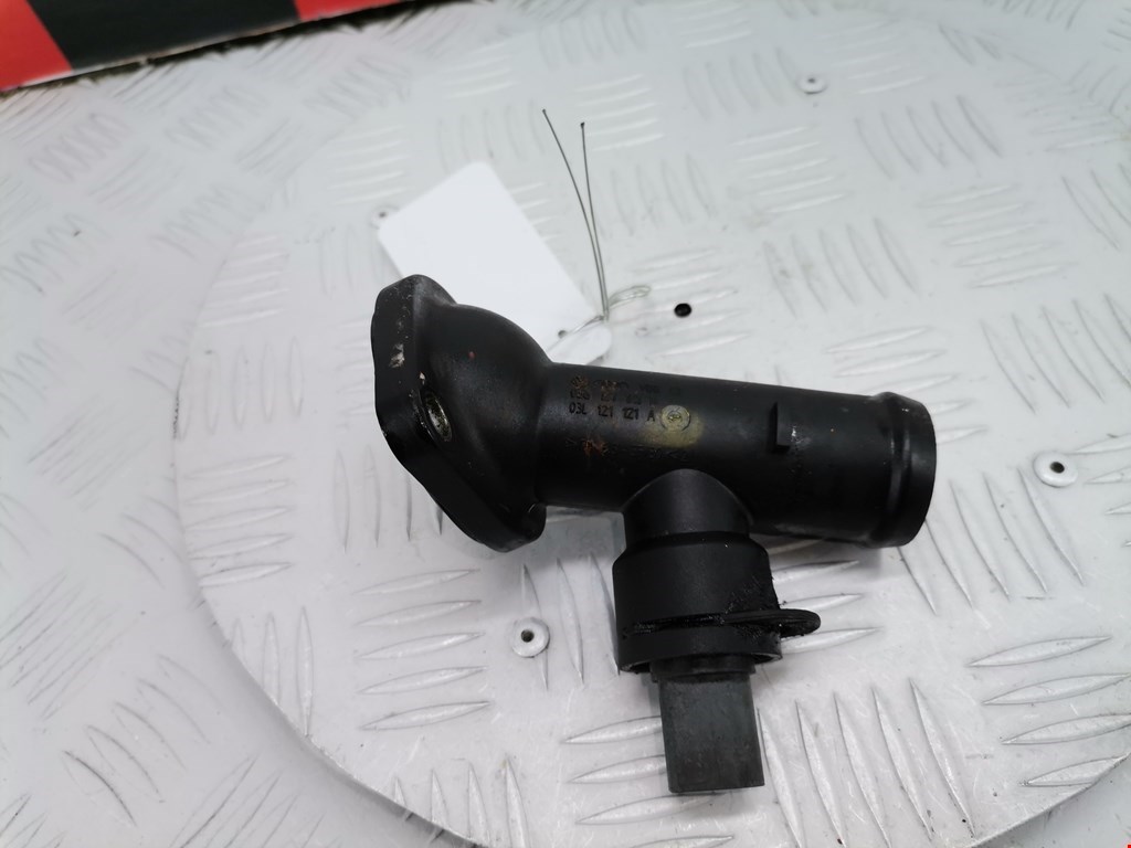 Корпус термостата VOLKSWAGEN Jetta V 2005-2011