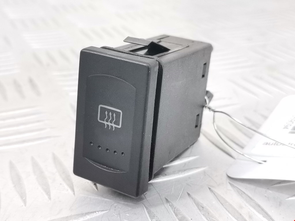 Кнопка подогрева (обогрева) заднего стекла Volkswagen Passat 5 (1996-2000)