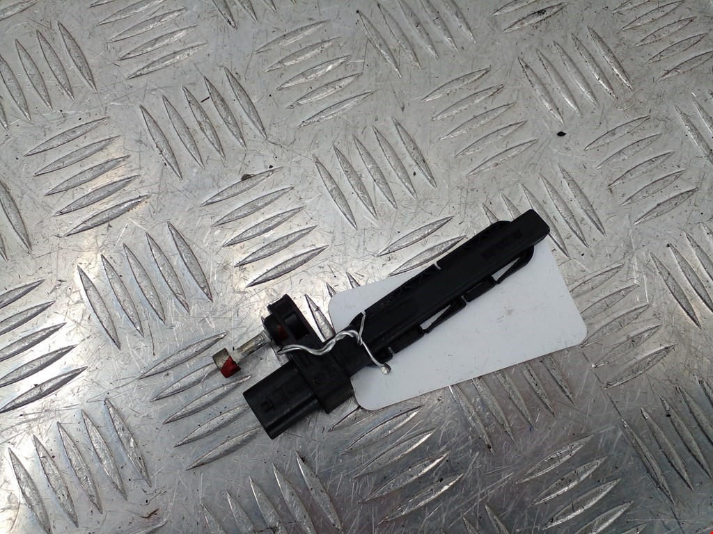 Датчик положения коленвала BMW 1er E81\E87 2004-2011