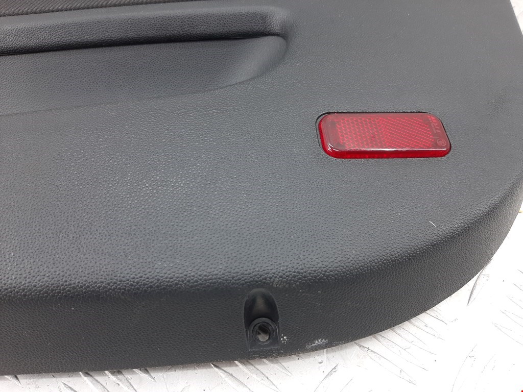 Обшивка двери передняя правая SKODA Fabia MK1 1999-2006