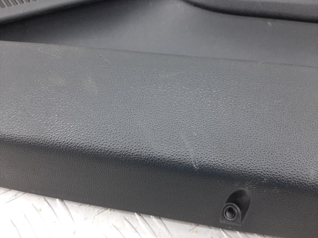 Обшивка двери передняя правая SKODA Fabia MK1 1999-2006