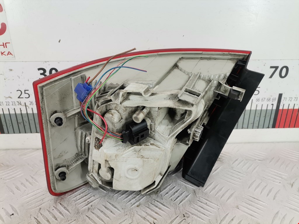 Фонарь задний левый AUDI A4 B7 2004-2007