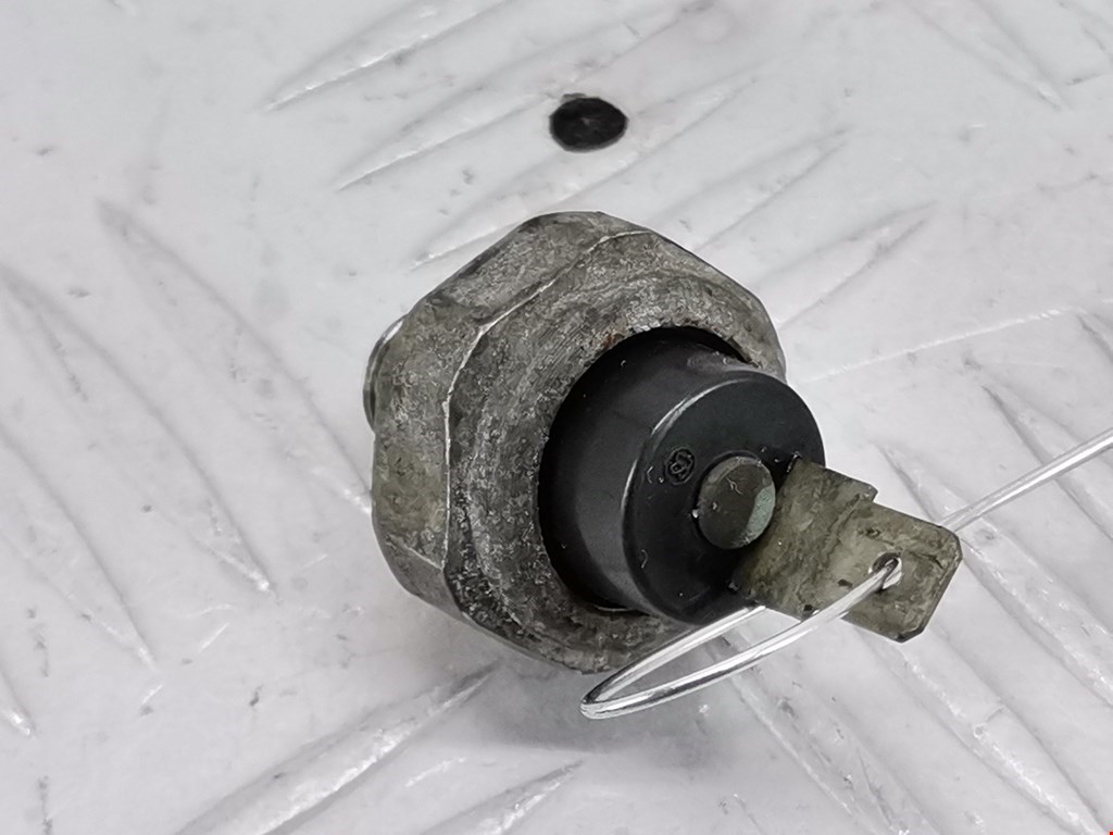 Датчик давления масла MAZDA Mazda 6 GG 2000-2007