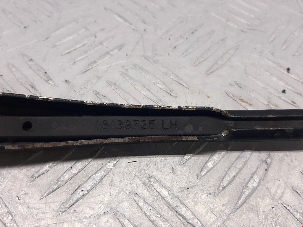 Поводок дворников передний левый/ правый OPEL Meriva A 2003-2010