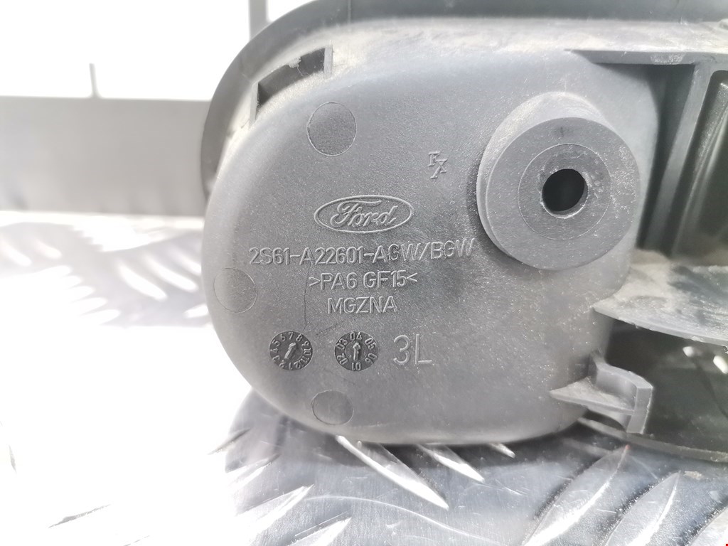 Ручка дверная передняя внутренняя левая FORD Fiesta 2001-2008