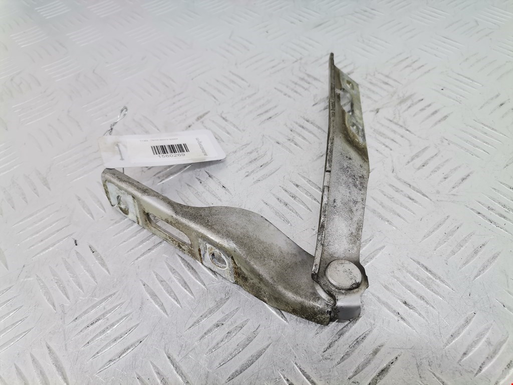 Петля капота левая/правая SEAT Ibiza 1993-2002