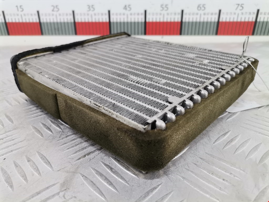 Радиатор отопителя (печки) VOLKSWAGEN Golf V 2003-2009