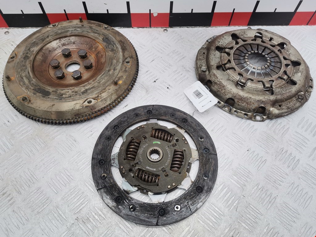 Маховик (демпфер сцепления) FORD Focus I 1998-2005