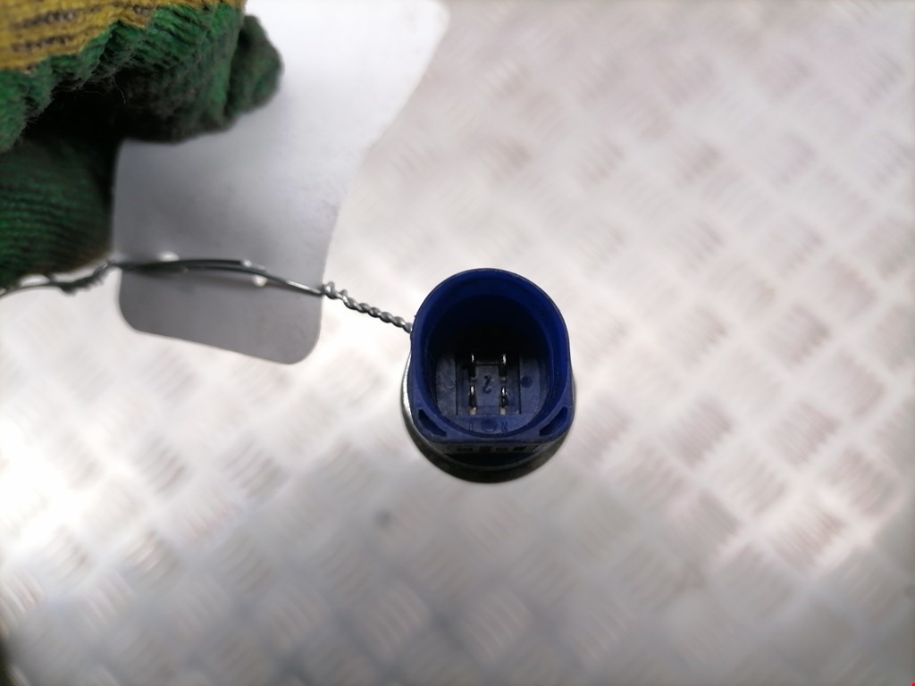 Датчик температуры (охлаждающей жидкости) VOLKSWAGEN Passat B5 1997-2005