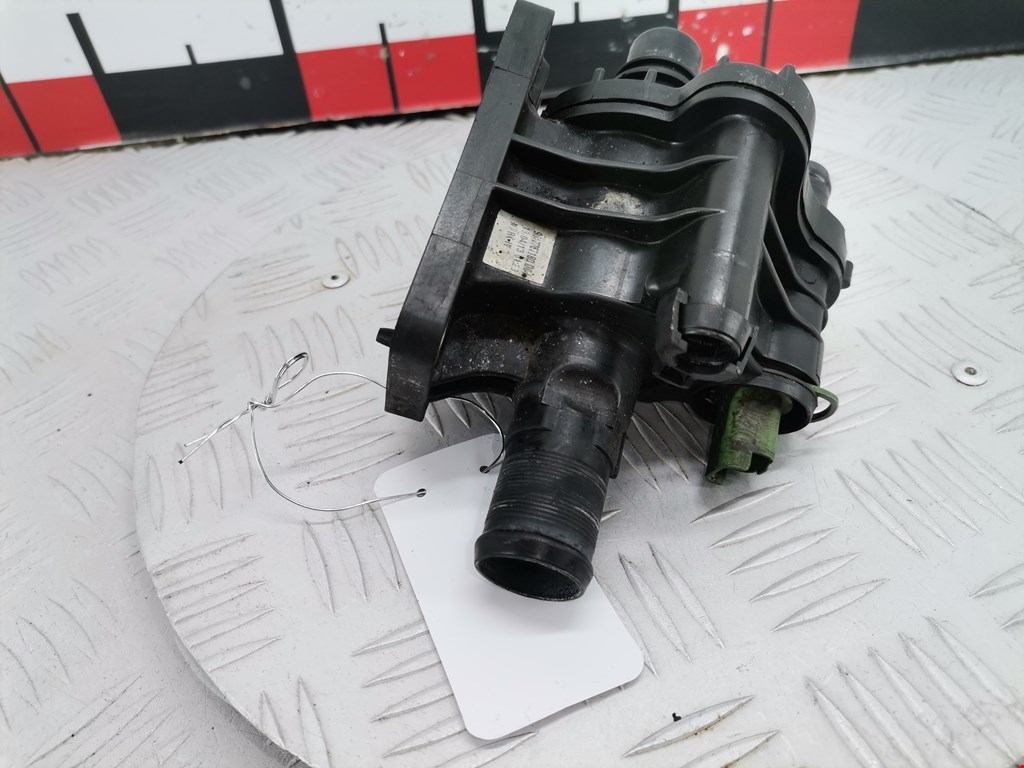 Корпус термостата FORD C-MAX 2003-2010