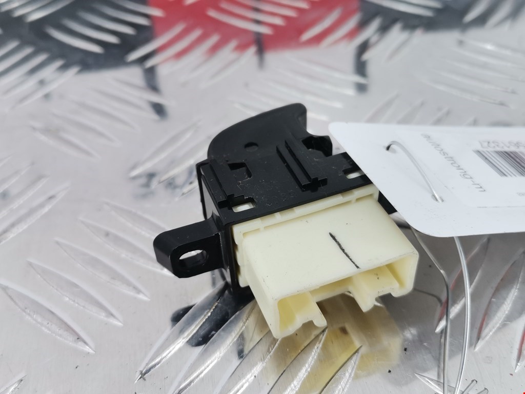 Кнопка стеклоподъемника MAZDA Mazda 6 GG 2000-2007