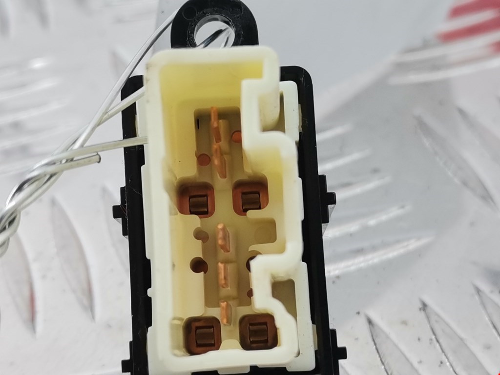 Кнопка стеклоподъемника MAZDA Mazda 6 GG 2000-2007