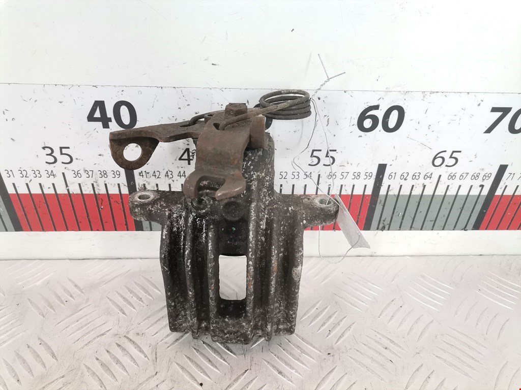 Суппорт задний левый VOLKSWAGEN Passat B5 1997-2005