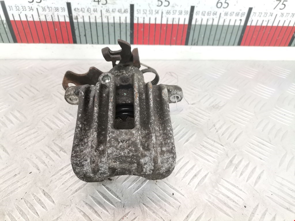 Суппорт задний левый VOLKSWAGEN Passat B5 1997-2005