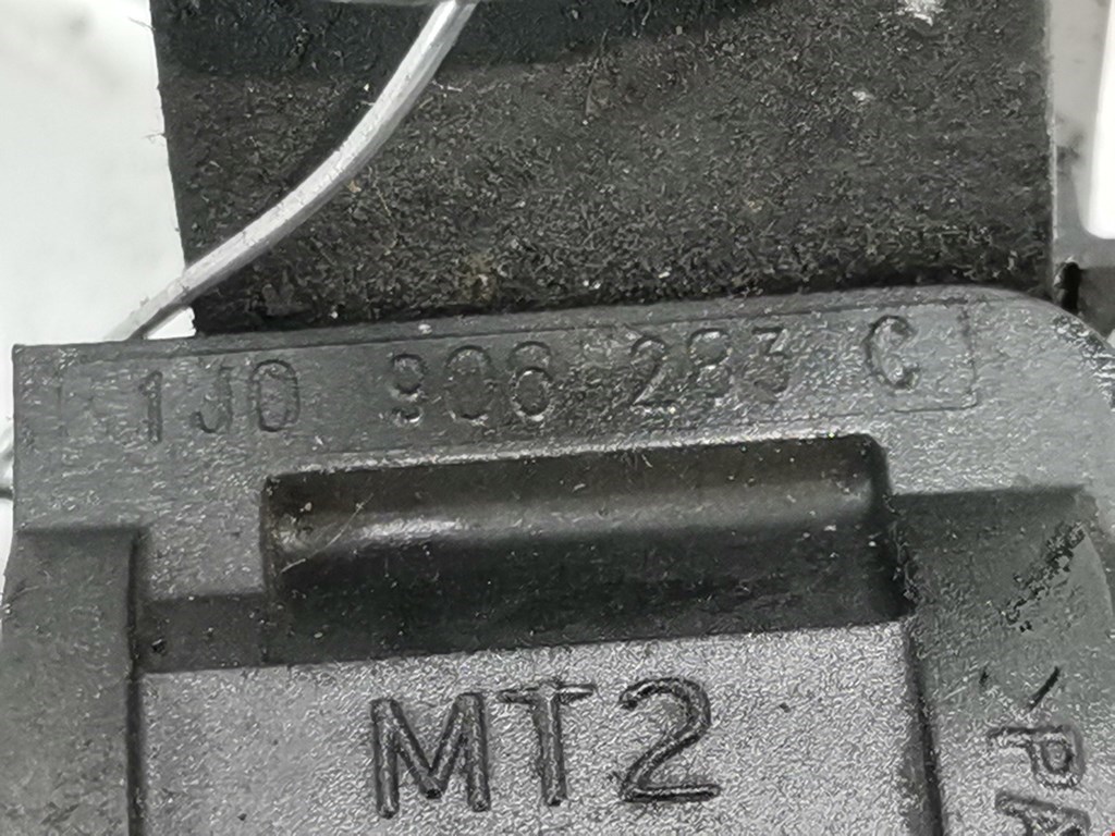 Клапан электромагнитный VOLKSWAGEN Golf IV 1997-2003