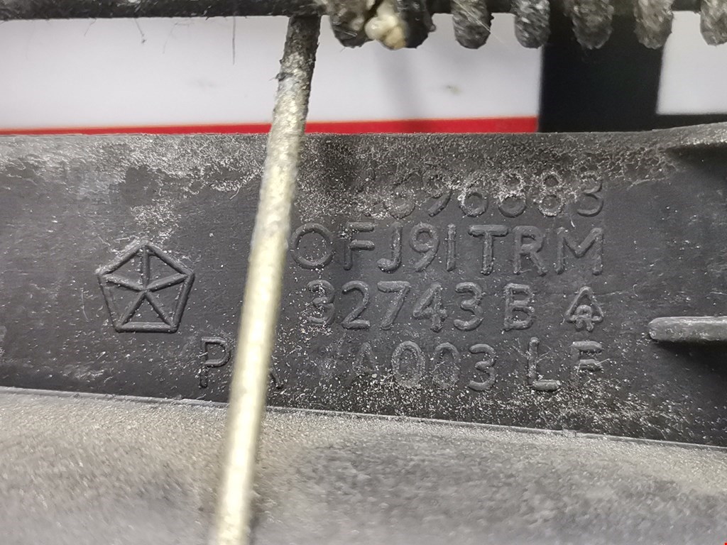 Ручка двери передней наружная левая CHRYSLER Sebring I FJ JX 1995-2000