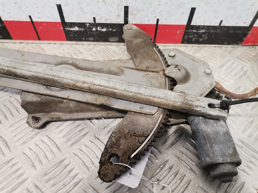 Стеклоподъемник передний левый CHRYSLER Sebring I FJ JX 1995-2000