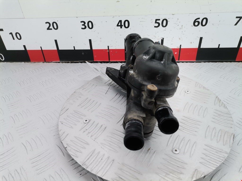 Корпус термостата SKODA Fabia MK2 5J 2007-2014