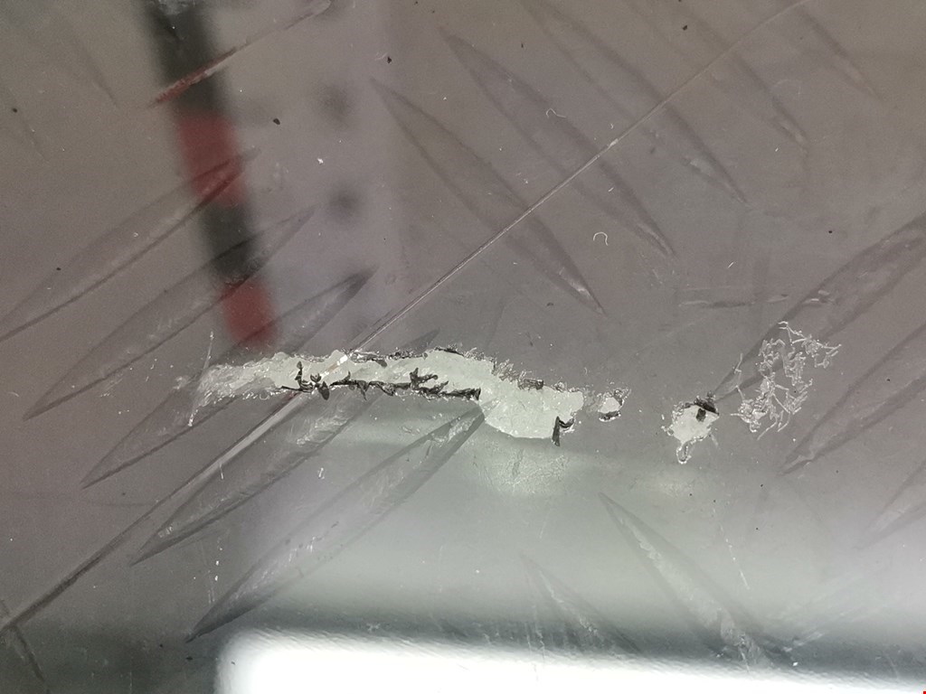 Стекло кузовное глухое левое AUDI A4 B8 2007-2015