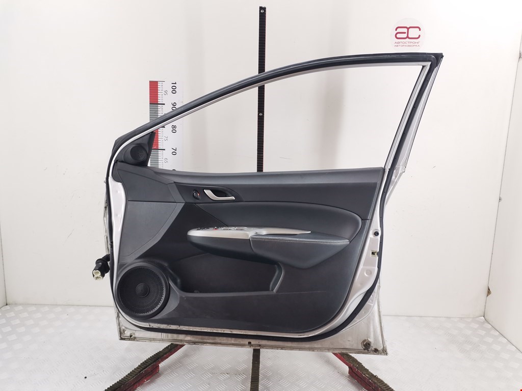 Дверь передняя правая HONDA Civic 4D 2006-2016