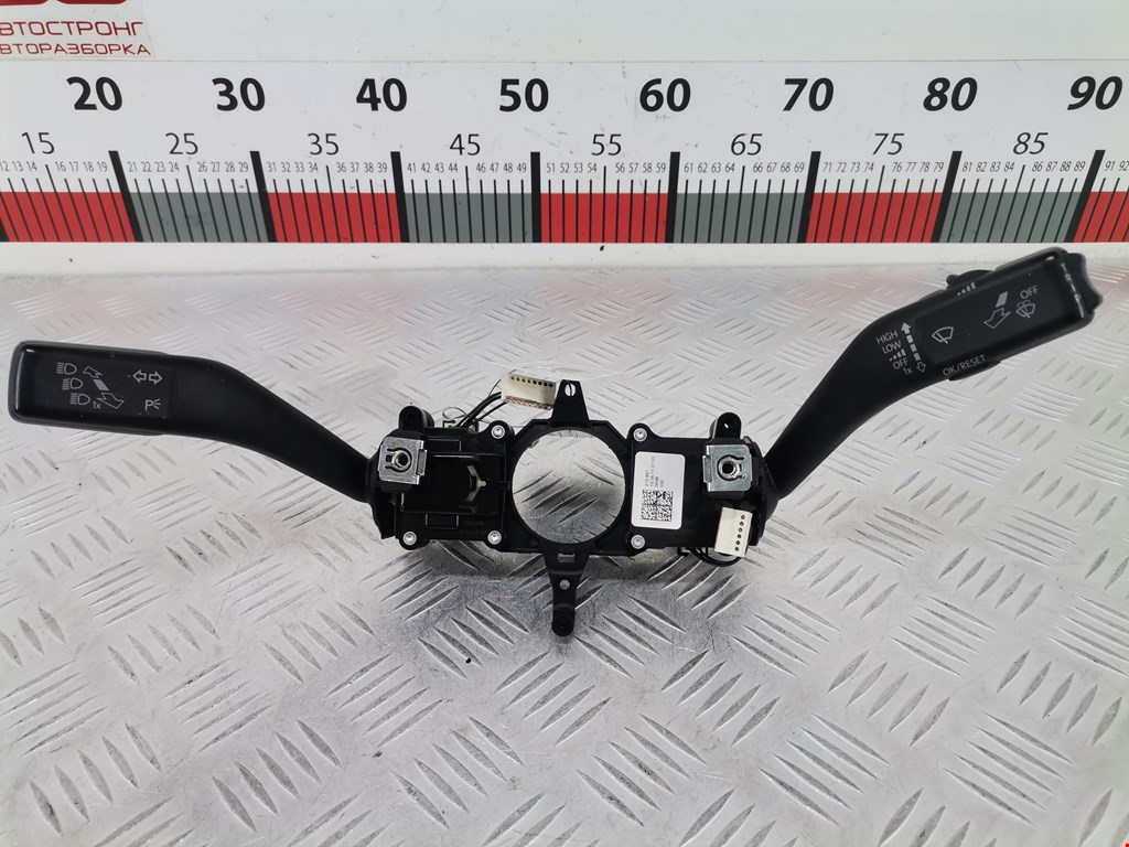 Переключатель поворотов и дворников (стрекоза) Volkswagen Jetta 6 (2010-2018)